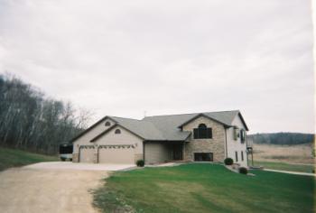 S3739 Woodland Rd., Viroqua, WI 54665