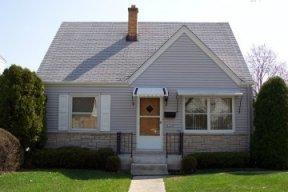 5256 N 61st St, Milwaukee, WI 53218