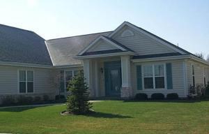 3053 N Oakmont Ct. #B, Pewaukee, WI 53072