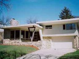 2630 Menomonee River Pkwy., Wauwatosa, WI 53226