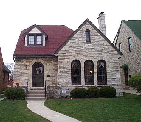 2421 N 60th St., Wauwatosa, WI 53210