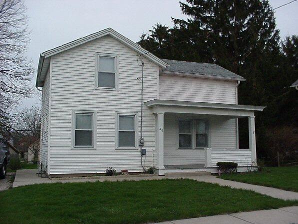 411 N Warren St., Watertown, WI 53098