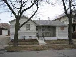 1423 Erie St., Racine, WI 53402