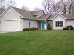 N8443 Swansea Dr., Ixonia, WI 53036