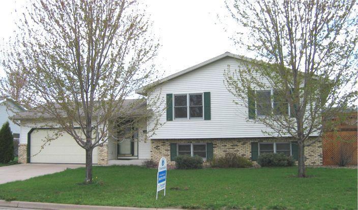 3207 S Cedar Ave., Holmen, WI 54636