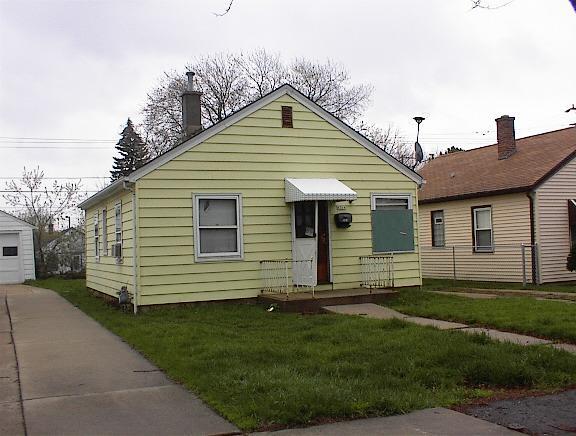 [Address Hidden by Seller], Milwaukee, WI 53216