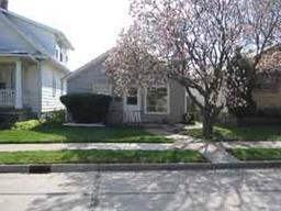 3329 3rd Ave, Racine, WI 53402