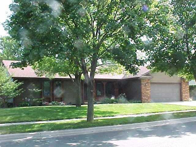 1308 Pine St, Onalaska, WI 54650