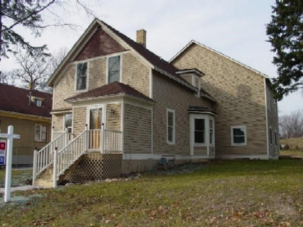 W5730 Columbia Rd. #N65, Cedarburg, WI 53012