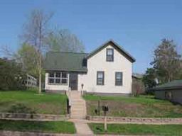 340 N 6th Ave., Onalaska, WI 54650