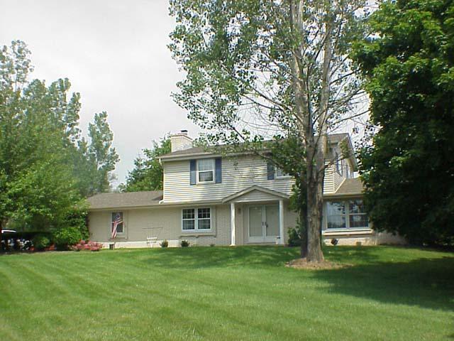 27284 W Woodridge Ln. #N8, Pewaukee, WI 53188