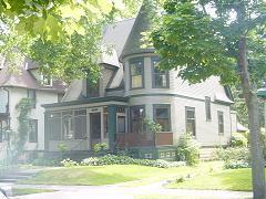 415 Mccall St., Waukesha, WI 53186