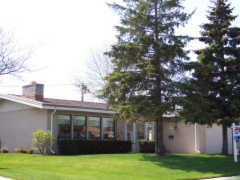 5153 Maplewood Dr., Greendale, WI 53129