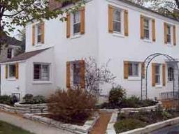 5608 Apricot Ct., Greendale, WI 53129