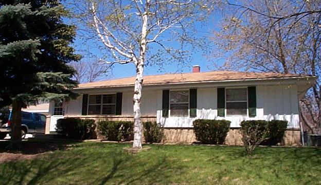 2266 E Montana Ave., Oak Creek, WI 53154