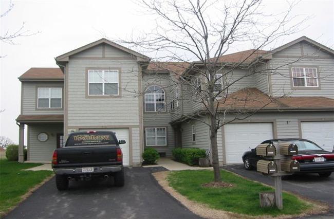 781 Hillview Cir #47-02, Geneva, WI 53147