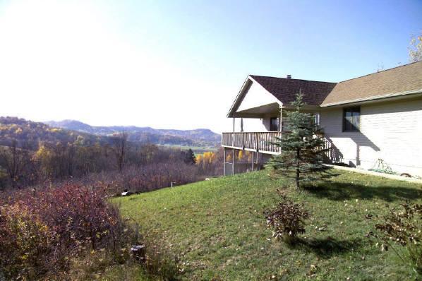 N5803 Hauser Rd., Onalaska, WI 54650