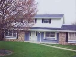 660 Parkmoor, Brookfield, WI 53005