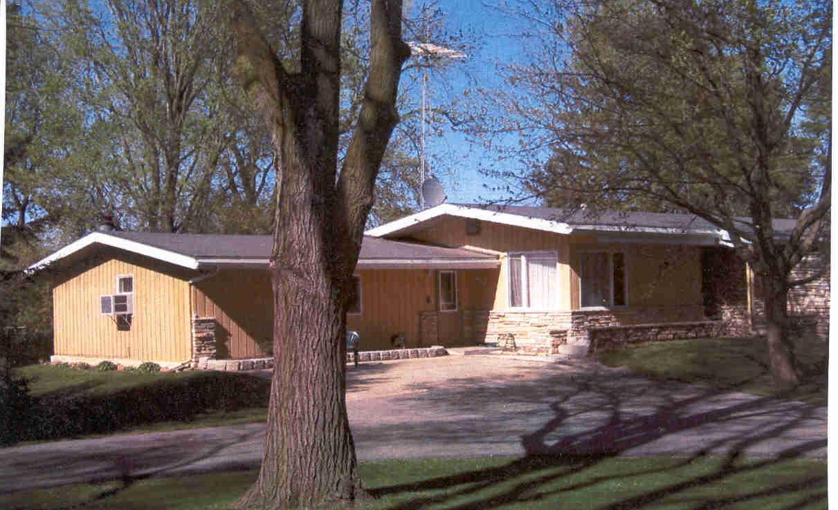 7216 Braun Rd., Mount Pleasant, WI 53403