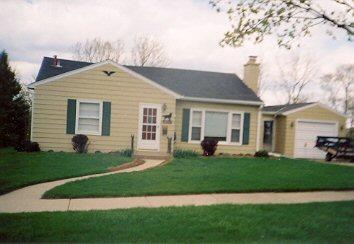 1310 Hillside Dr., Waukesha, WI 53186