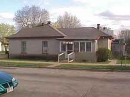 1102 11th St., La Crosse, WI 54601