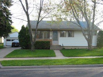 5553 N 74th St., Milwaukee, WI 53218