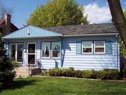 716 N Grandview Blvd., Waukesha, WI 53188