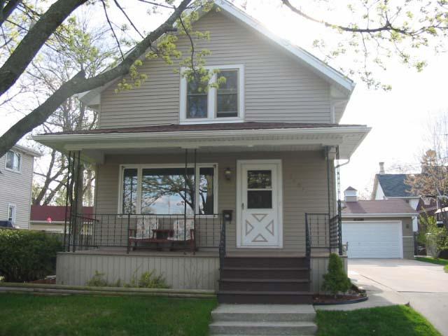 1424 N 17th St., Sheboygan, WI 53081