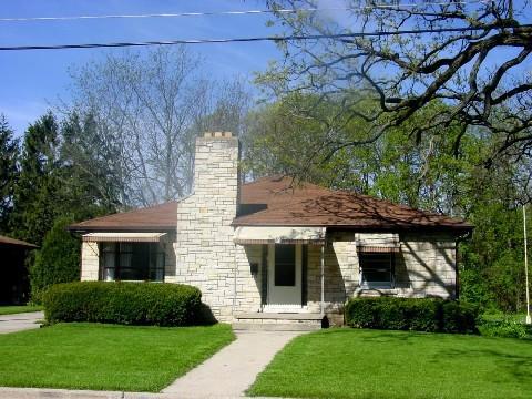 512 Westover St., Oconomowoc, WI 53066