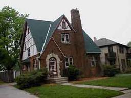 4021 N Elmhurst Rd, Milwaukee, WI 53216