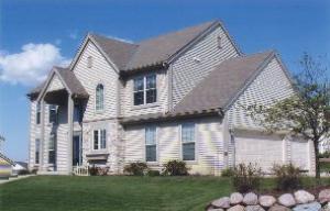 311 Manchaster, Waukesha, WI 53188