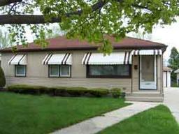 2323 N Wisconsin St., Racine, WI 53402