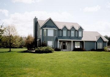 35800 Whitaker Ln, Summit, WI 53066