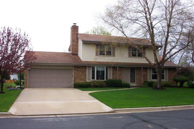 142 Fox Glen Rd., Fredonia, WI 53021
