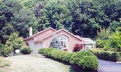 6544 Hawthorne  Ln., Hartford, WI 53027