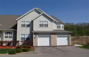 605 Abbey Ridge, Fontana, WI 53125