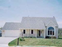 3480 E Northbrook Ct., Oak Creek, WI 53154