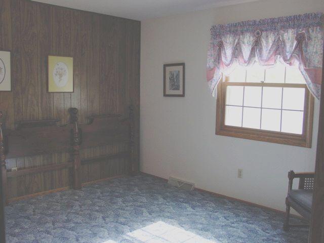 1920 Limerick Ln., Brookfield, WI 53045