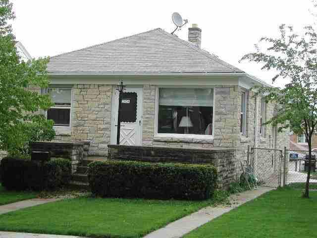 2954 S 47th St., Milwaukee, WI 53219