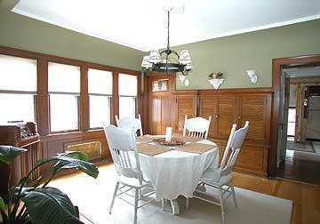1751 N 55th St., Milwaukee, WI 53208