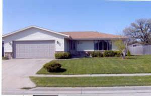 5810 80th Pl., Kenosha, WI 53142