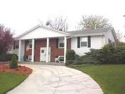 5069 Horizon Ct., West Bend, WI 53095