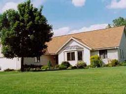 14540 W Fieldpointe Dr., New Berlin, WI 53151