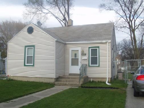 6725 16th Ave., Kenosha, WI 53143