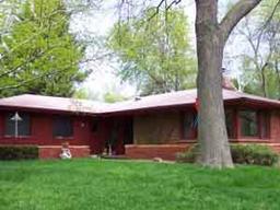 8006 N 38th St., Brown Deer, WI 53209