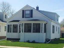 2605 Bate St., Racine, WI 53403