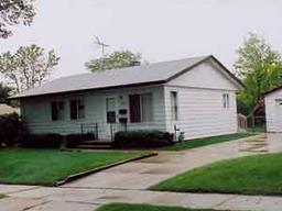 312 Western, Waukesha, WI 53188