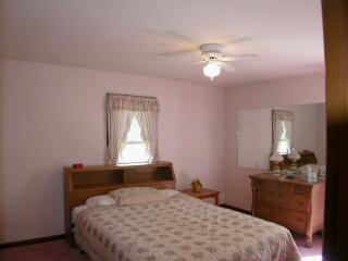 313 E Newhall, Waukesha, WI 53186