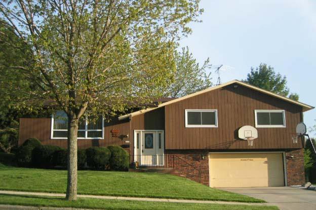 1707 Carmen Ave., Sheboygan, WI 53081