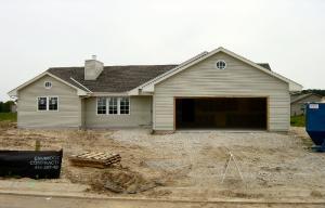 1891 Kissel Dr., Hartford, WI 53027